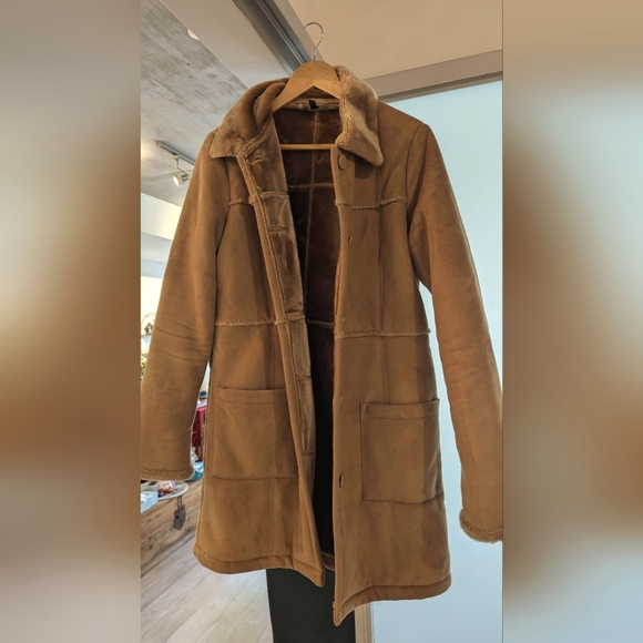 Vintage Suede tan jacket written faux fur lining in small size - Picture 1 of 4